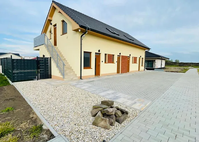 아파트 Henry - - Slovakia Nesvady