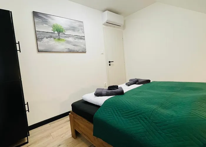 아파트 Henry - - Slovakia Nesvady